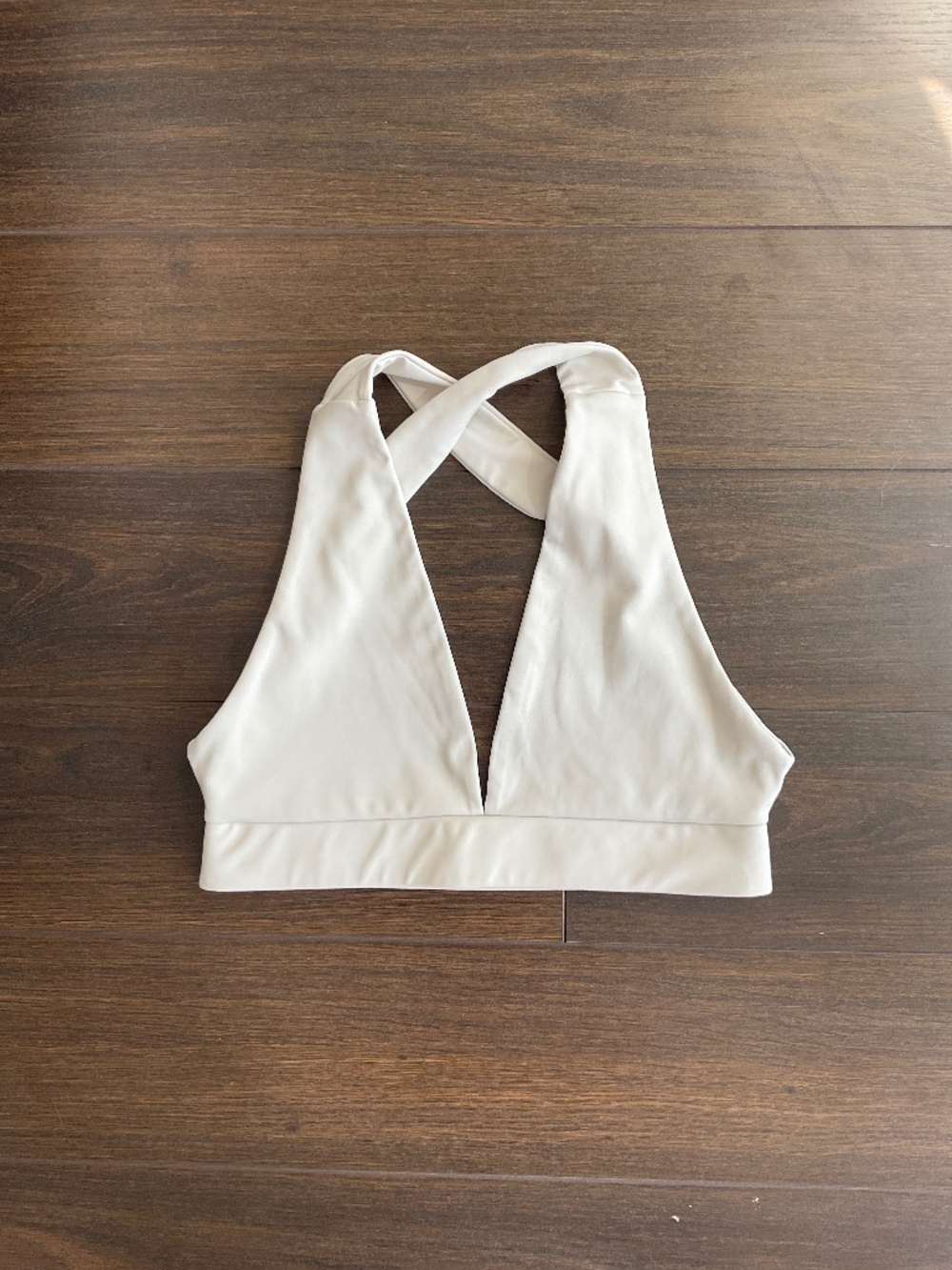 Reformation Dani Ecomove V-Neck Cross Back Bra